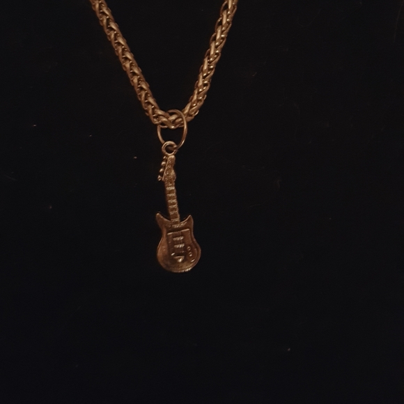 Necklaces - Picture 8 of 8